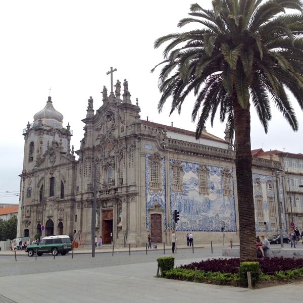 porto tourist cathedrals two days visit ingreja do carmo 1